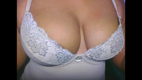 wetfatpussy_ online show from April 2026 07:00:02 PM