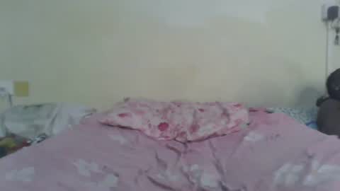 Naughty online show from December 2025 06:26:01 PM