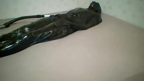 wetnbound online show from December 2025 08:38:01 PM