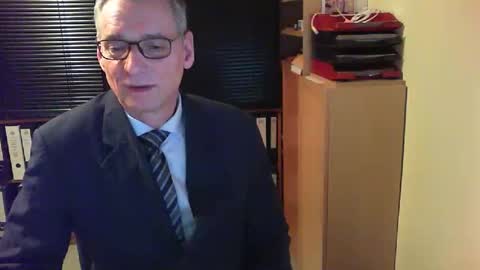 Franz online show from April 2026 04:21:01 AM