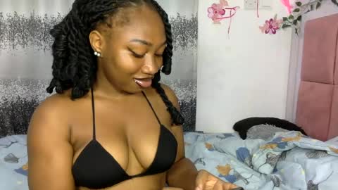 Snapshot of wetty523013 chatting on June 2026 03:53:02 AM wetty523013 online show from June 2026 03:53:02 AM