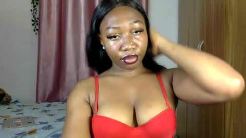 Snapshot of wetty523013 chatting on July 2026 03:35:01 AM wetty523013 online show from July 2026 03:35:01 AM
