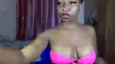 Snapshot of wetty523013 chatting on July 2026 02:59:02 AM wetty523013 online show from July 2026 02:59:02 AM