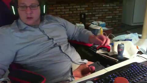 whateverdude555 online show from November 2025 10:53:02 PM