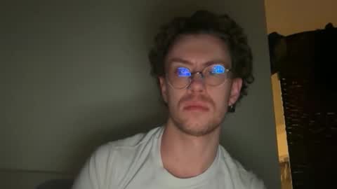 whatthefoot online show from March 2026 01:38:01 PM