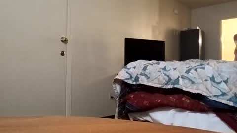 Snapshot of whichamajigger1 chatting on October 2025 04:02:02 AM whichamajigger1 online show from October 2025 04:02:02 AM