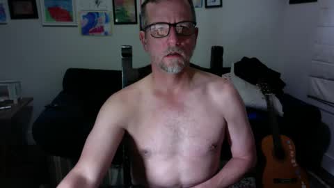 whicks358902 online show from December 2025 06:33:02 AM