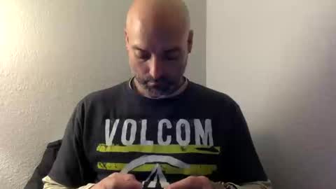 whiskerbiscuit_69 online show from December 2024 05:53:02 AM