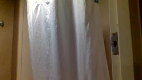 whiskerbiscuit_69 online show from December 2024 08:47:02 PM