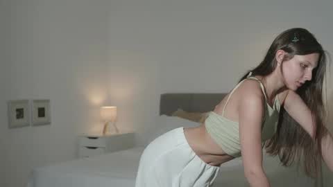 Naomi online show from June 2026 09:29:02 PM