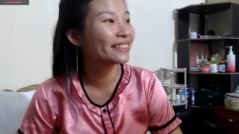 whisperinrain online show from July 2026 12:31:01 PM
