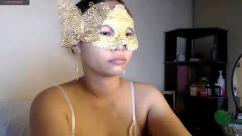 whisperinrain online show from July 2026 09:20:01 PM
