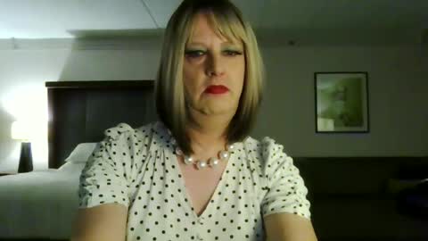 Snapshot of whisperlace chatting on January 2025 06:44:02 AM Whisper online show from January 2025 06:44:02 AM