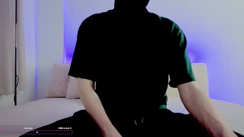 whispero_o online show from September 2025 01:46:02 PM