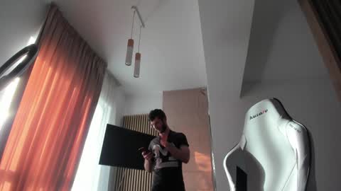 Michael online show from April 2026 03:31:02 PM