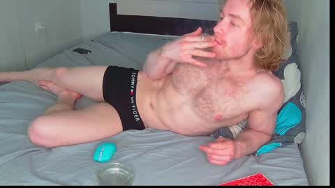 whitebars22 online show from April 2026 09:48:02 AM