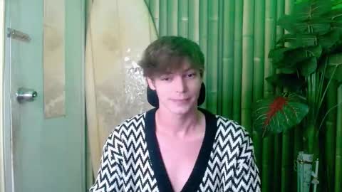 Christian online show from October 2025 11:00:01 AM