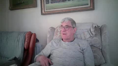 Snapshot of whitebriefs009 chatting on May 2026 08:41:01 AM whitebriefs009 online show from May 2026 08:41:01 AM