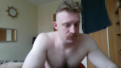 Snapshot of whitebull97 chatting on May 2026 07:15:02 AM WhiteBull online show from May 2026 07:15:02 AM