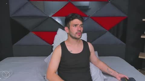 Dylan white online show from February 2025 09:55:01 PM