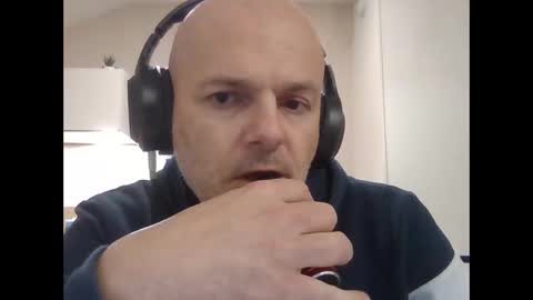 Snapshot of whiteeaglesrb chatting on January 2025 06:12:02 PM whiteeaglesrb online show from January 2025 06:12:02 PM