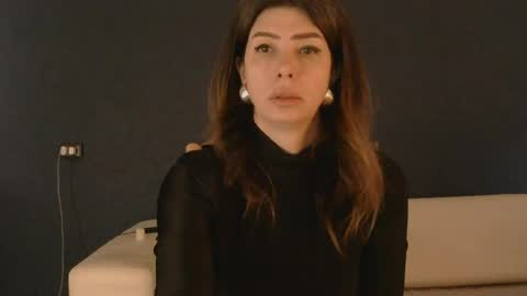 White Queen online show from April 2026 07:50:02 AM