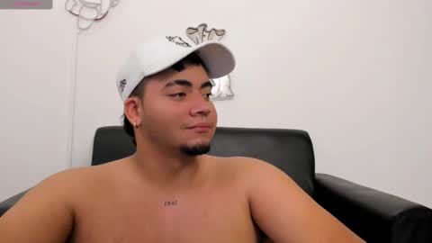 WhiteSun online show from February 2025 03:47:01 PM