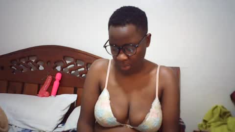 Snapshot of whitney_ly chatting on July 2026 08:10:01 AM whitney_ly online show from July 2026 08:10:01 AM
