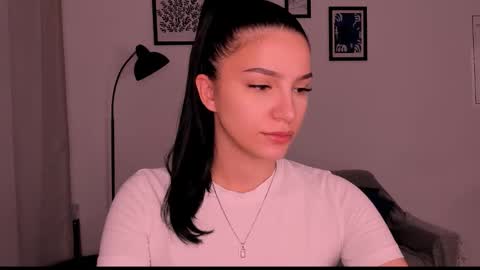 Snapshot of whoislulu chatting on November 2025 05:56:02 PM whoislulu online show from November 2025 05:56:02 PM