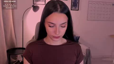 Snapshot of whoislulu chatting on December 2025 12:44:02 PM whoislulu online show from December 2025 12:44:02 PM