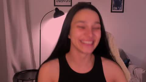 Snapshot of whoislulu chatting on April 2026 07:31:02 PM whoislulu online show from April 2026 07:31:02 PM