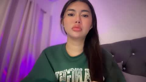 Sofia online show from January 2026 07:19:02 PM