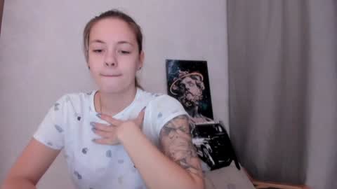 Veronica online show from February 2025 07:52:02 PM