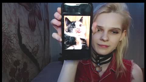 Victoria online show from March 2025 12:17:02 AM