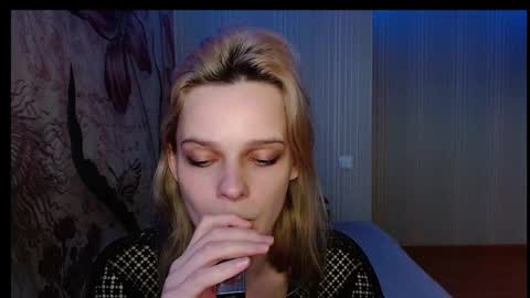 Victoria online show from September 2025 03:09:02 AM