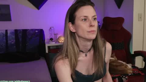 Gretchen  Jimmy online show from April 2026 02:44:01 AM