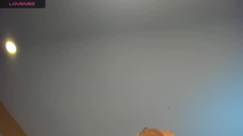 sussy online show from December 2024 12:27:01 PM