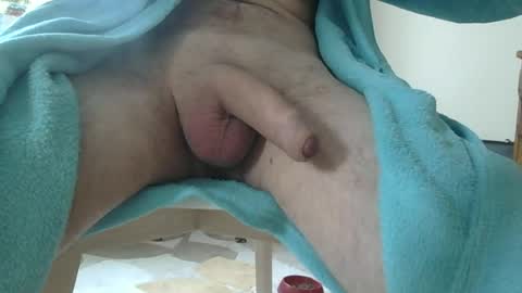 Snapshot of wifewatcher123 chatting on June 2026 07:33:02 AM wifewatcher123 online show from June 2026 07:33:02 AM