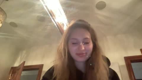 wiinterafterdarkk online show from June 2026 08:07:01 PM