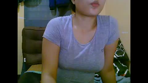 Snapshot of wildcamille chatting on January 2025 02:36:01 AM camille online show from January 2025 02:36:01 AM