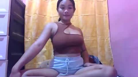 Snapshot of wildchilly_pearl19 chatting on June 2026 01:22:01 PM wildchilly_pearl19 online show from June 2026 01:22:01 PM