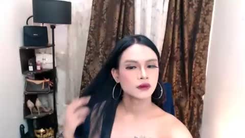 Snapshot of wildexoticbeauty chatting on May 2026 12:06:01 AM wildexoticbeauty online show from May 2026 12:06:01 AM
