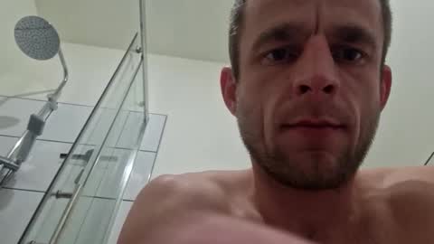 wildmike93 online show from March 2026 01:53:02 AM