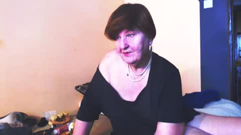 WildRedCat online show from February 2025 11:38:02 AM