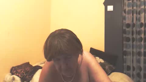 WildRedCat online show from February 2026 12:08:01 AM