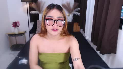 Snapshot of wildsassy0719 chatting on December 2024 02:58:01 AM shea online show from December 2024 02:58:01 AM
