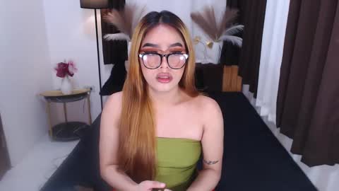 Snapshot of wildsassy0719 chatting on December 2024 12:15:02 AM shea online show from December 2024 12:15:02 AM