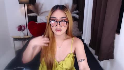 Snapshot of wildsassy0719 chatting on December 2024 06:27:01 PM shea online show from December 2024 06:27:01 PM