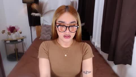 Snapshot of wildsassy0719 chatting on January 2025 11:15:02 PM shea online show from January 2025 11:15:02 PM