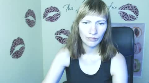 Snapshot of wildsoul8 chatting on June 2026 12:22:01 PM Rosalinda online show from June 2026 12:22:01 PM